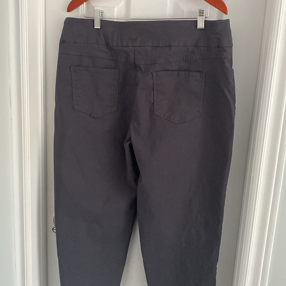 Ruby Rd. Grey Pants Size 18 - Picture 2 of 5